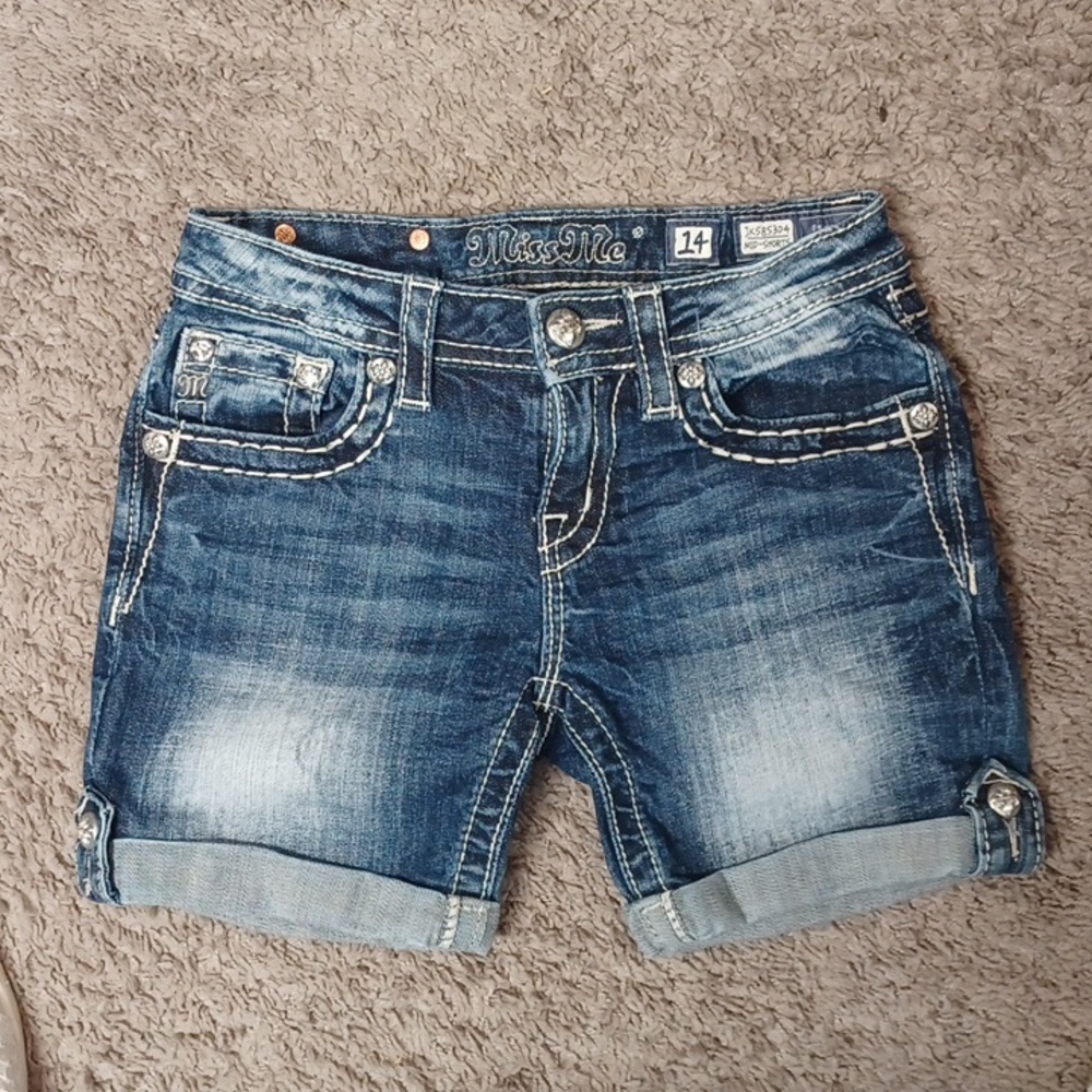 Miss Me shorts size 14